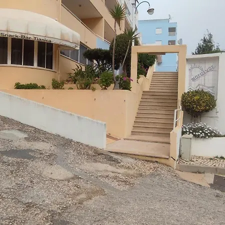 T2 Em Apartment